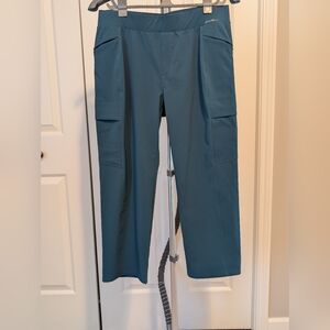 Eddie Bauer Women's Teal Cropped Pants